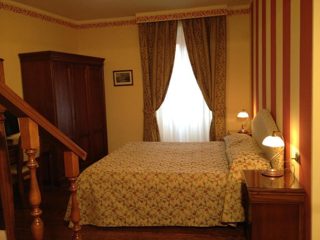 La Dependance Hotell Menaggio Rom bilde
